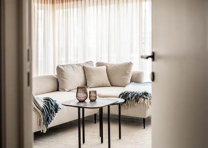 - Quirinal - Overnachten In Luxe, 50M Van De Kust